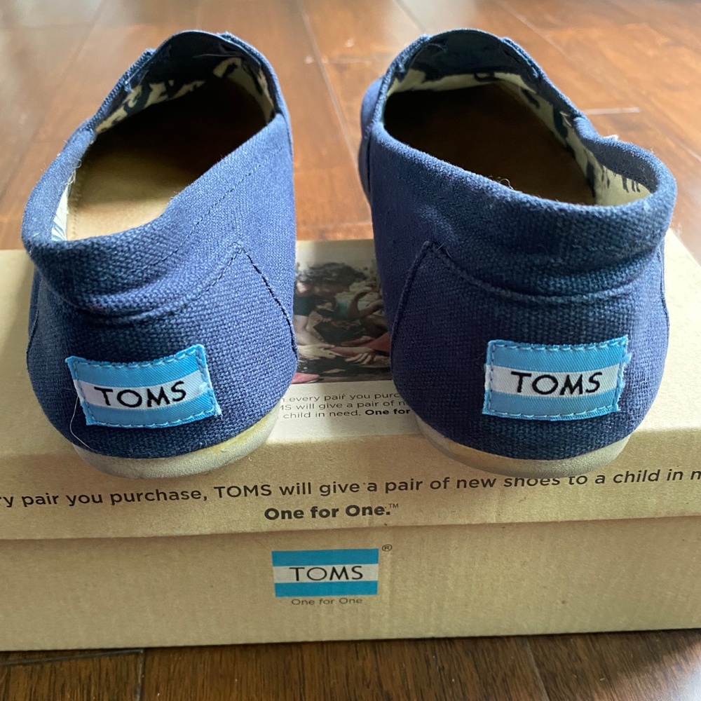 Toms Classic Canvas Slip-On Navy Size 7.5 - Picture 5 of 9